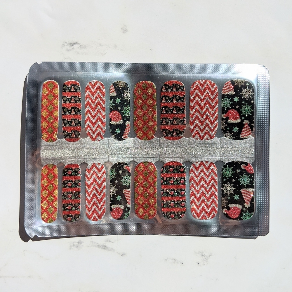 5 for$15 Nail Wraps- 'Tis the Season